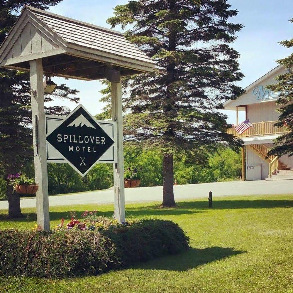 Spillover Motel And Inn Stratton Exterior photo